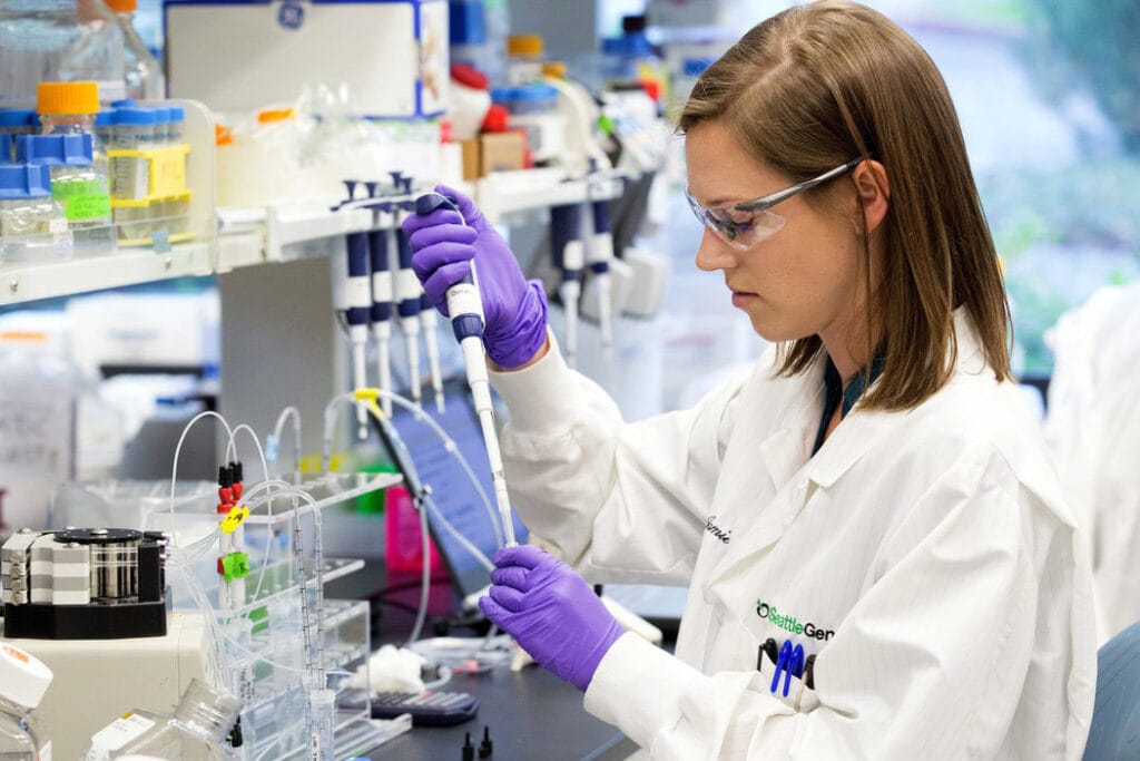 Working with bioengineered tissues in the laboratory
