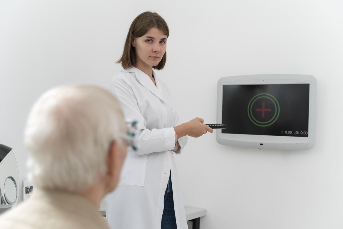 portable tests and point-of-care systems for rapid diagnostics